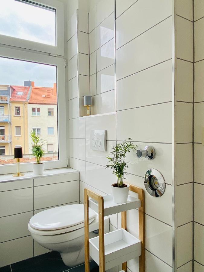 Stilvolles Apartment In Zentraler Lage - Smart-Tv, Queensize-Bett, Altbaustil, Kueche In City-Naehe Erfurt Zewnętrze zdjęcie